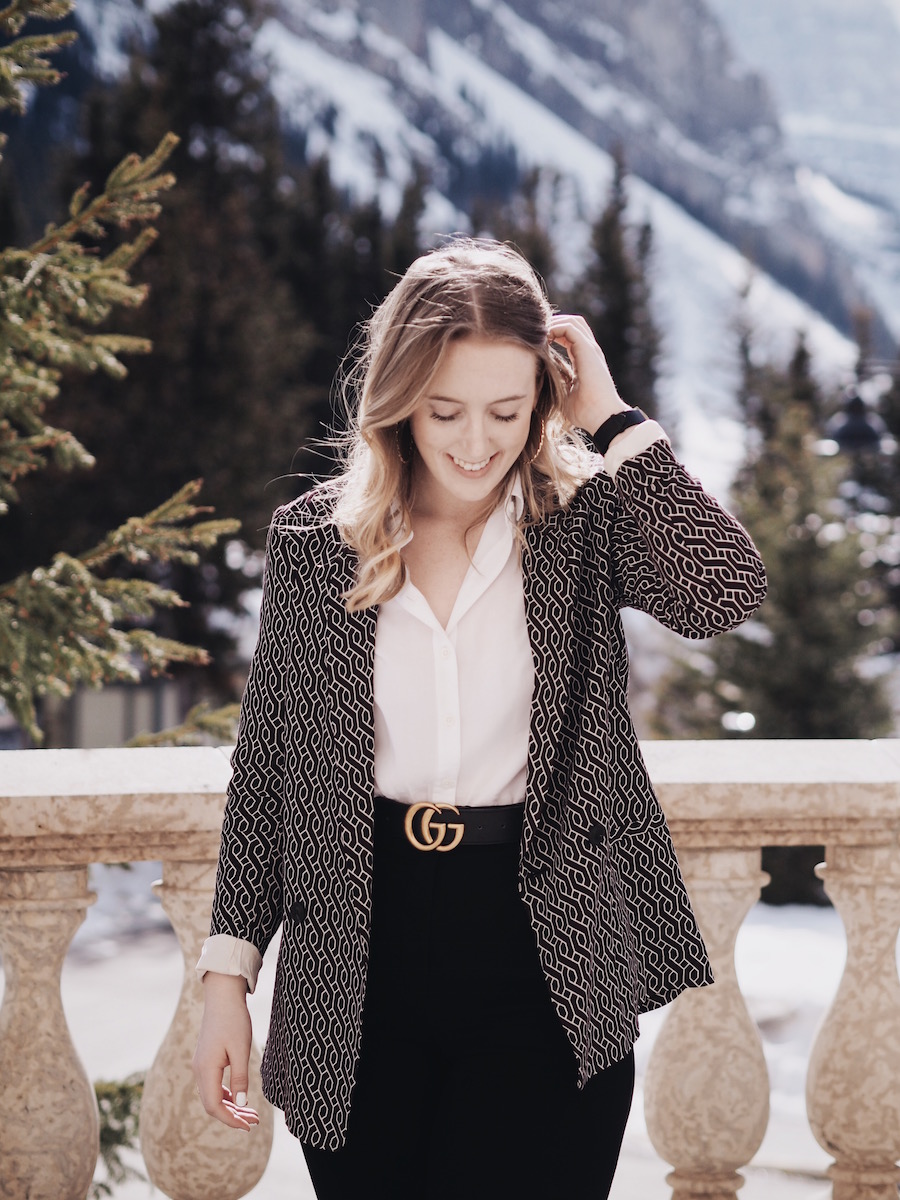 how to dress for a business conference without losing your personal style lake louise